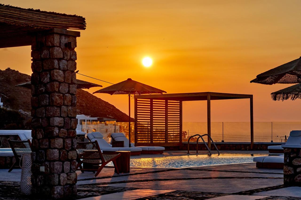 Symmetry Suites Akrotírion Екстериор снимка