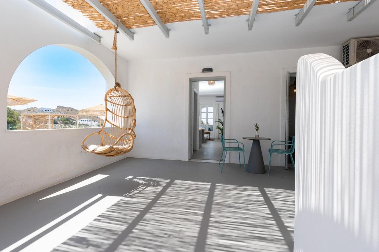 Symmetry Suites Akrotírion Екстериор снимка